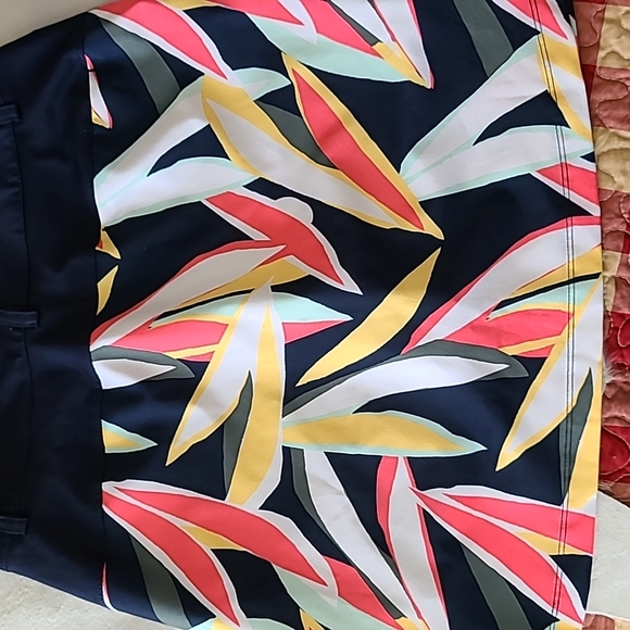 Lady Hagen golf skort size 2 NWT Multi color - Picture 6 of 8